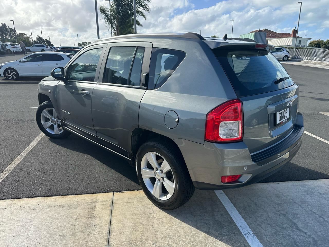 Vehicle image 3