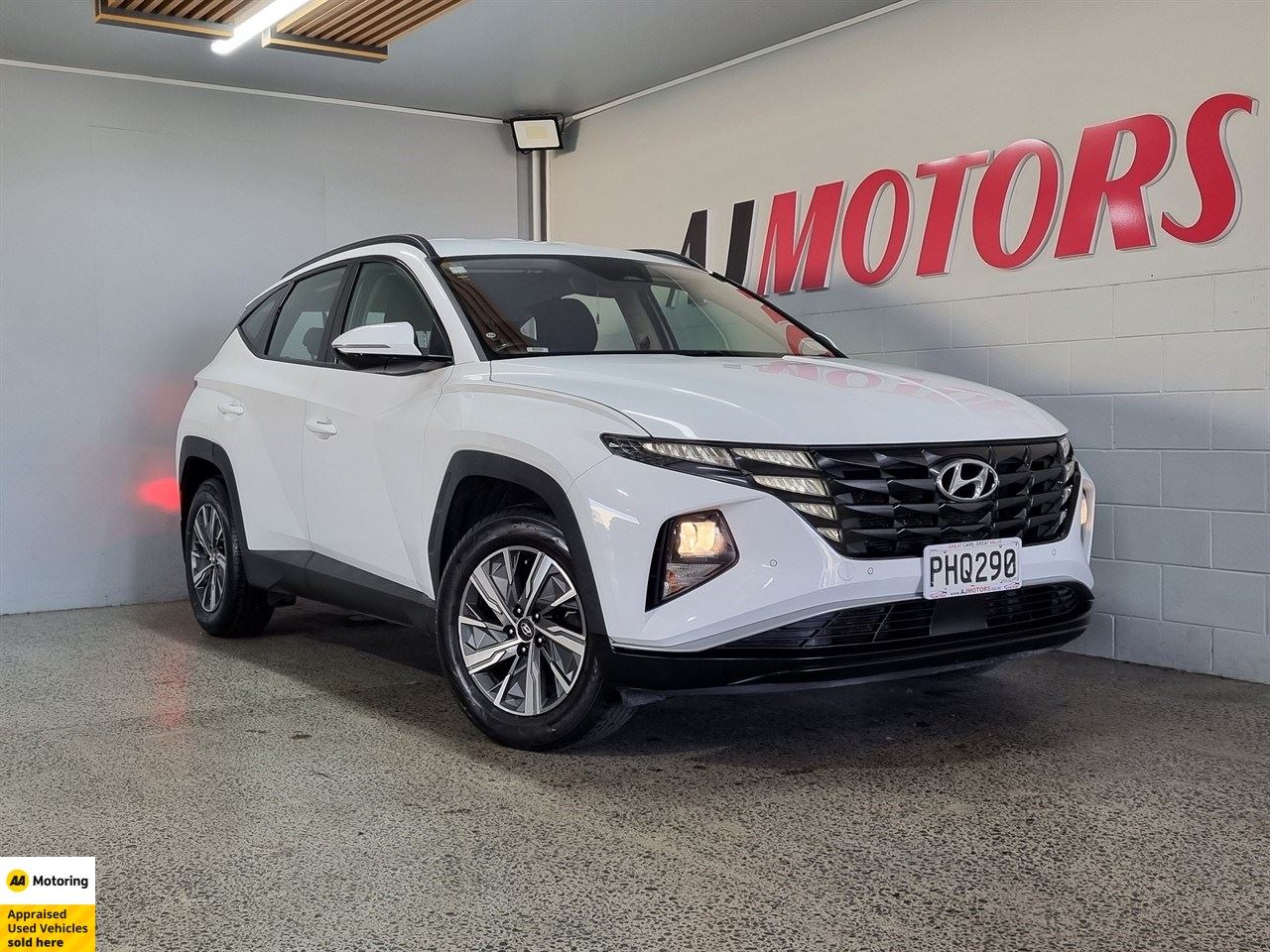 Vehicle image 1