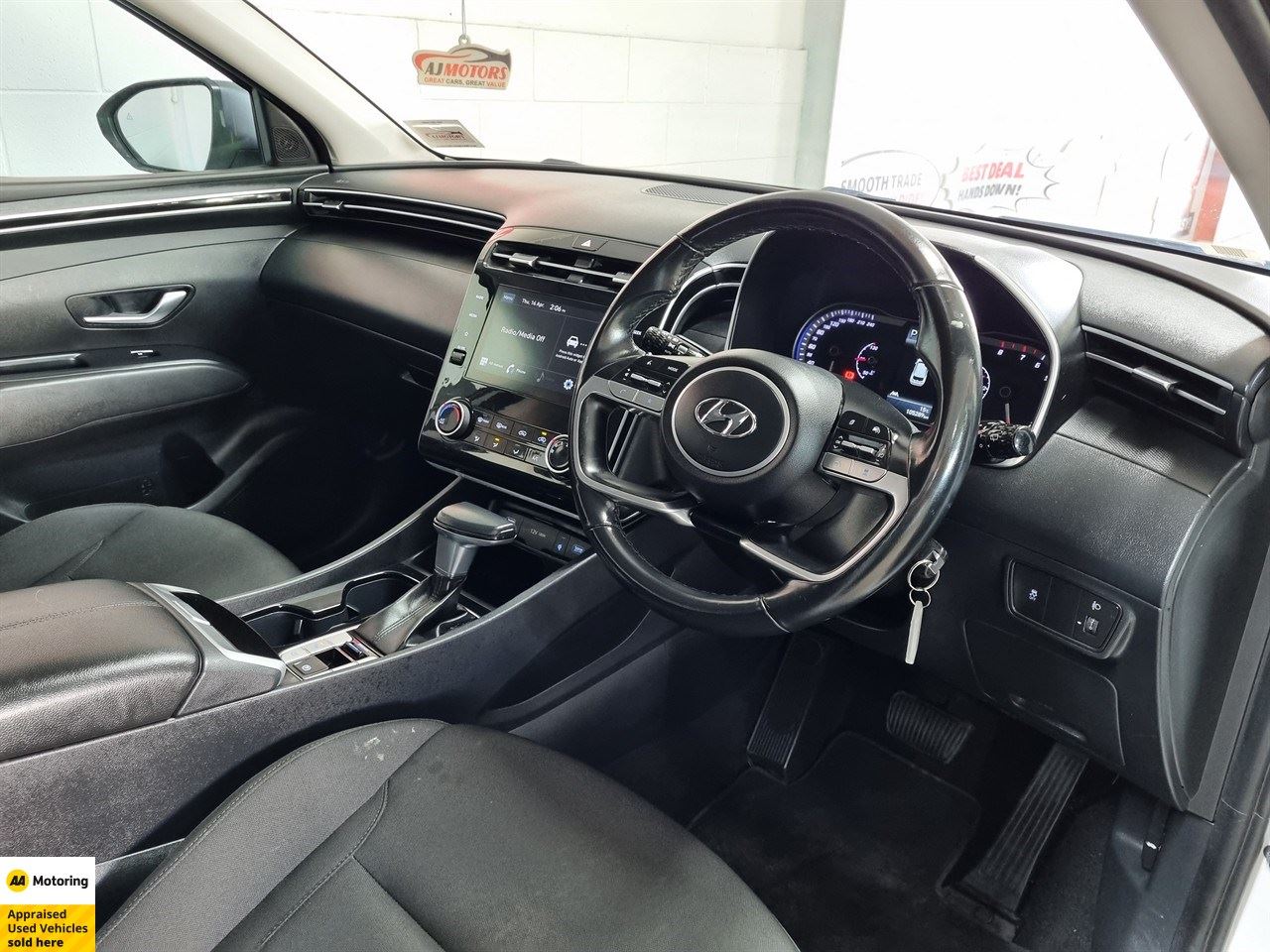 Vehicle image 3