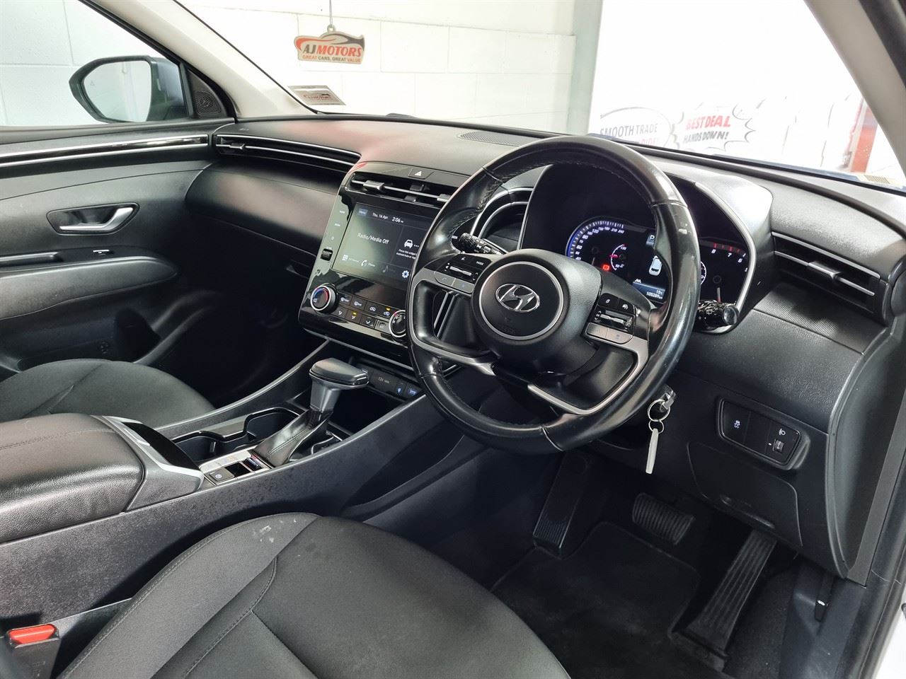 Vehicle image 3