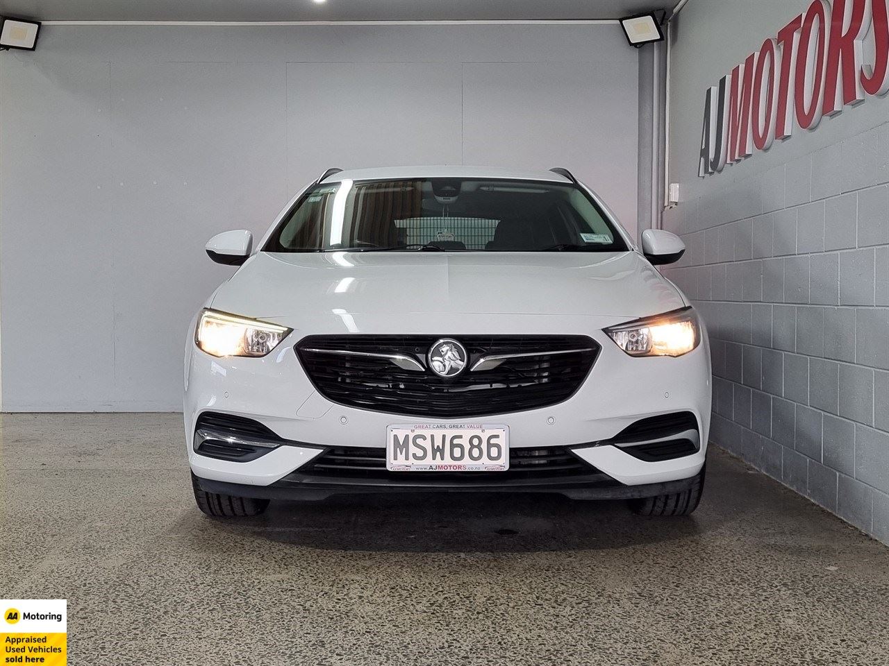 Vehicle image 2