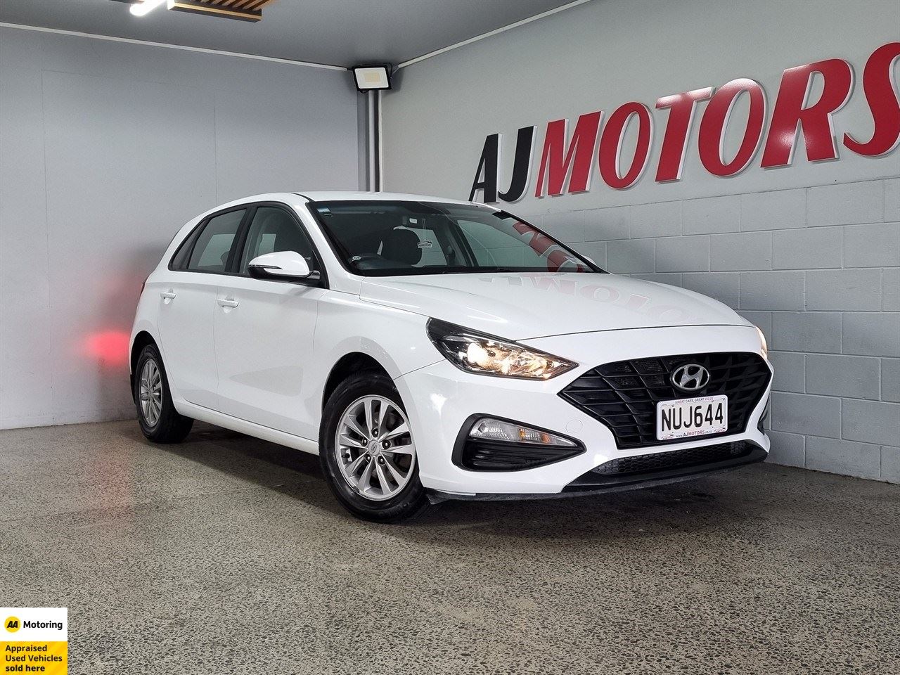 Vehicle image 1