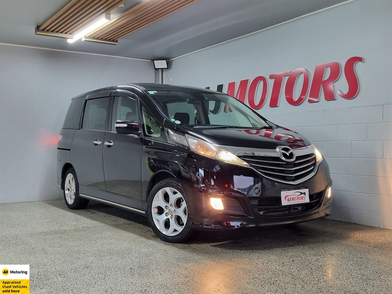Vehicle image 1