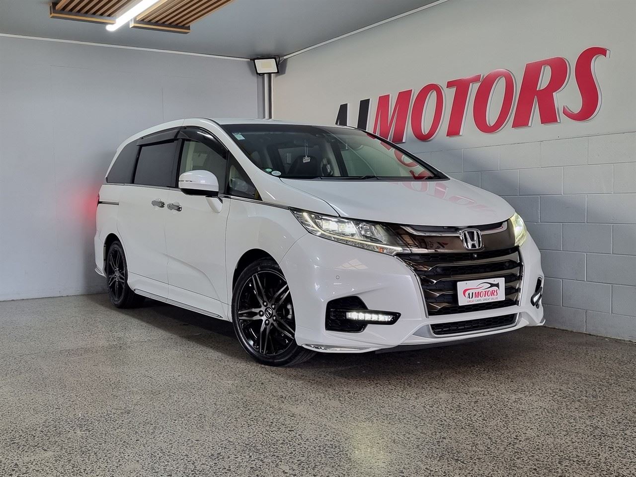 Vehicle image 1