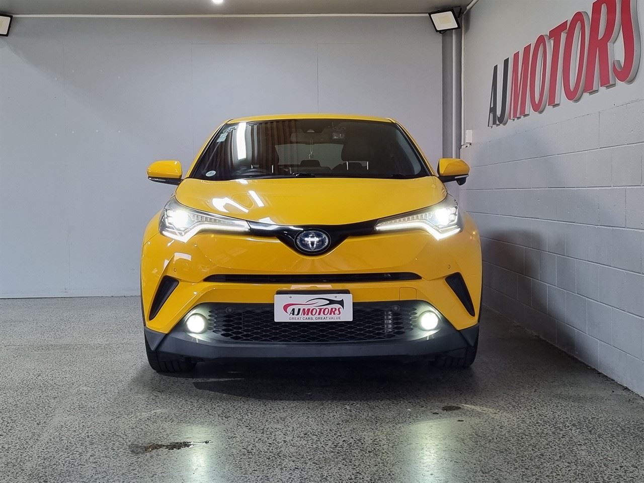 Vehicle image 2