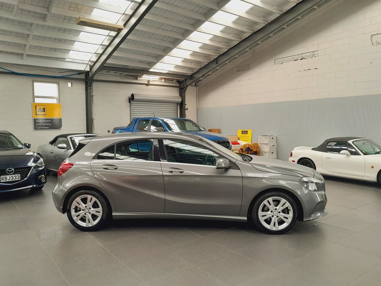 Vehicle image 3
