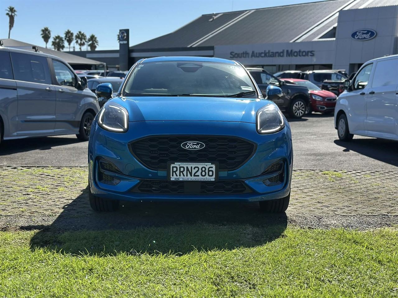 Vehicle image 2