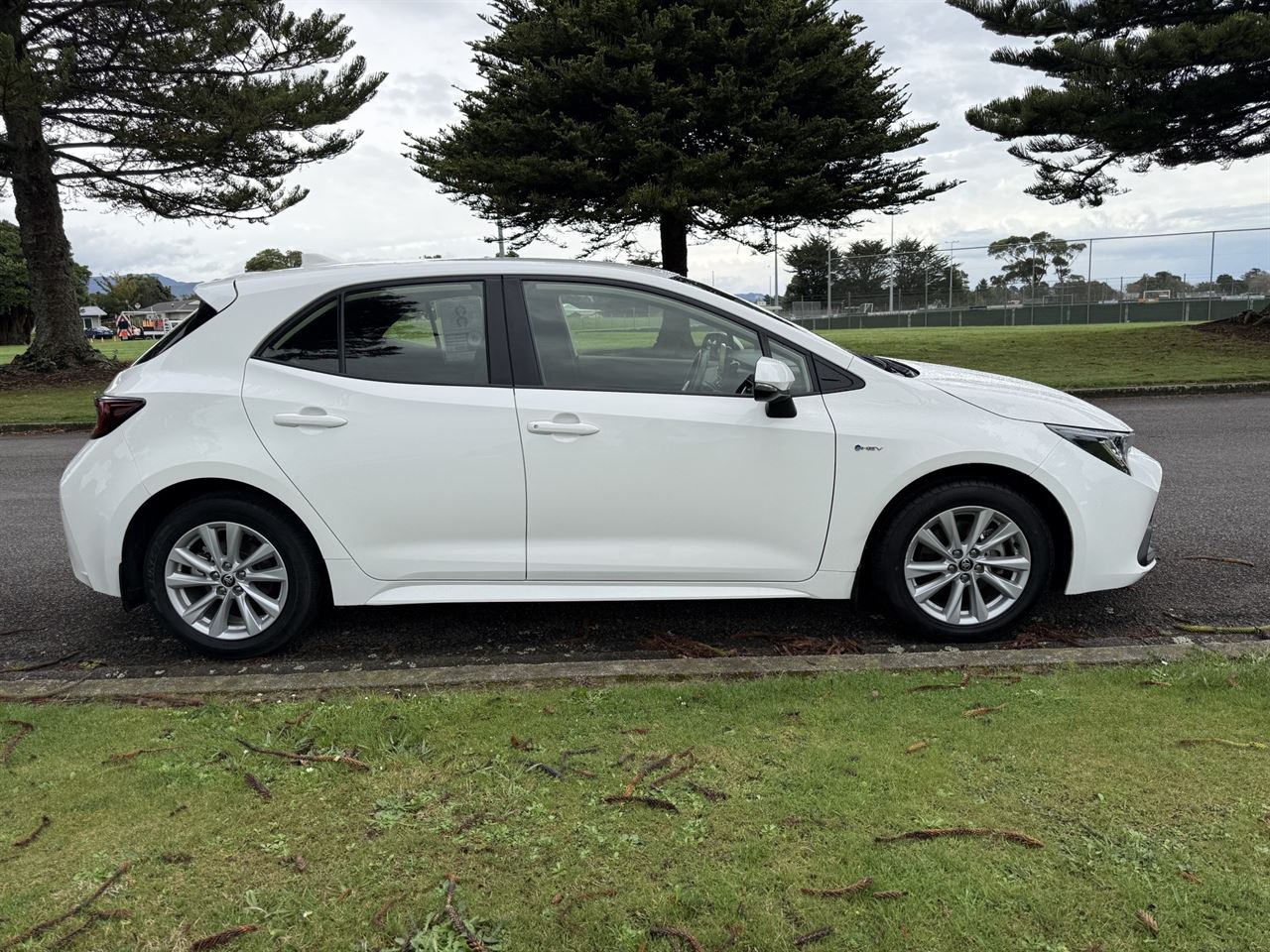 Vehicle image 2