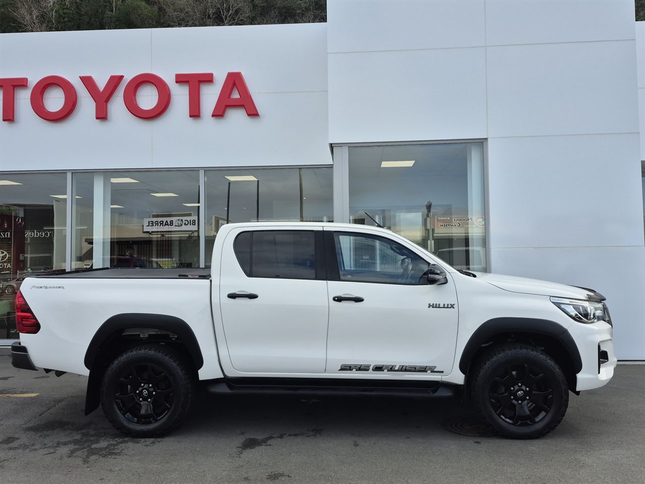 Vehicle image 2