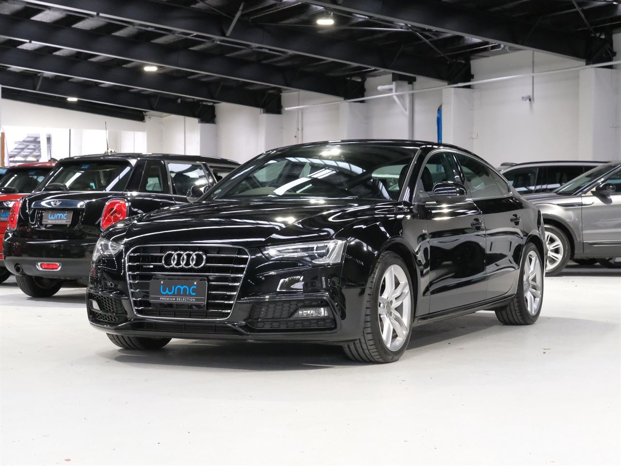 Vehicle image 4
