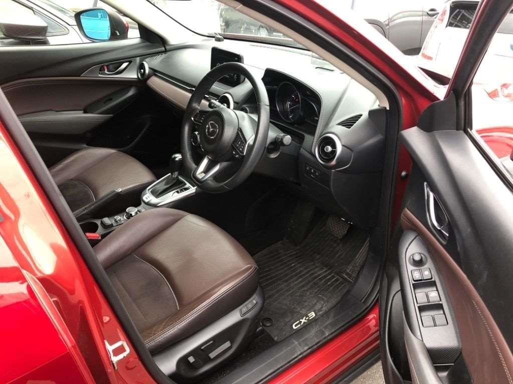 Vehicle image 3