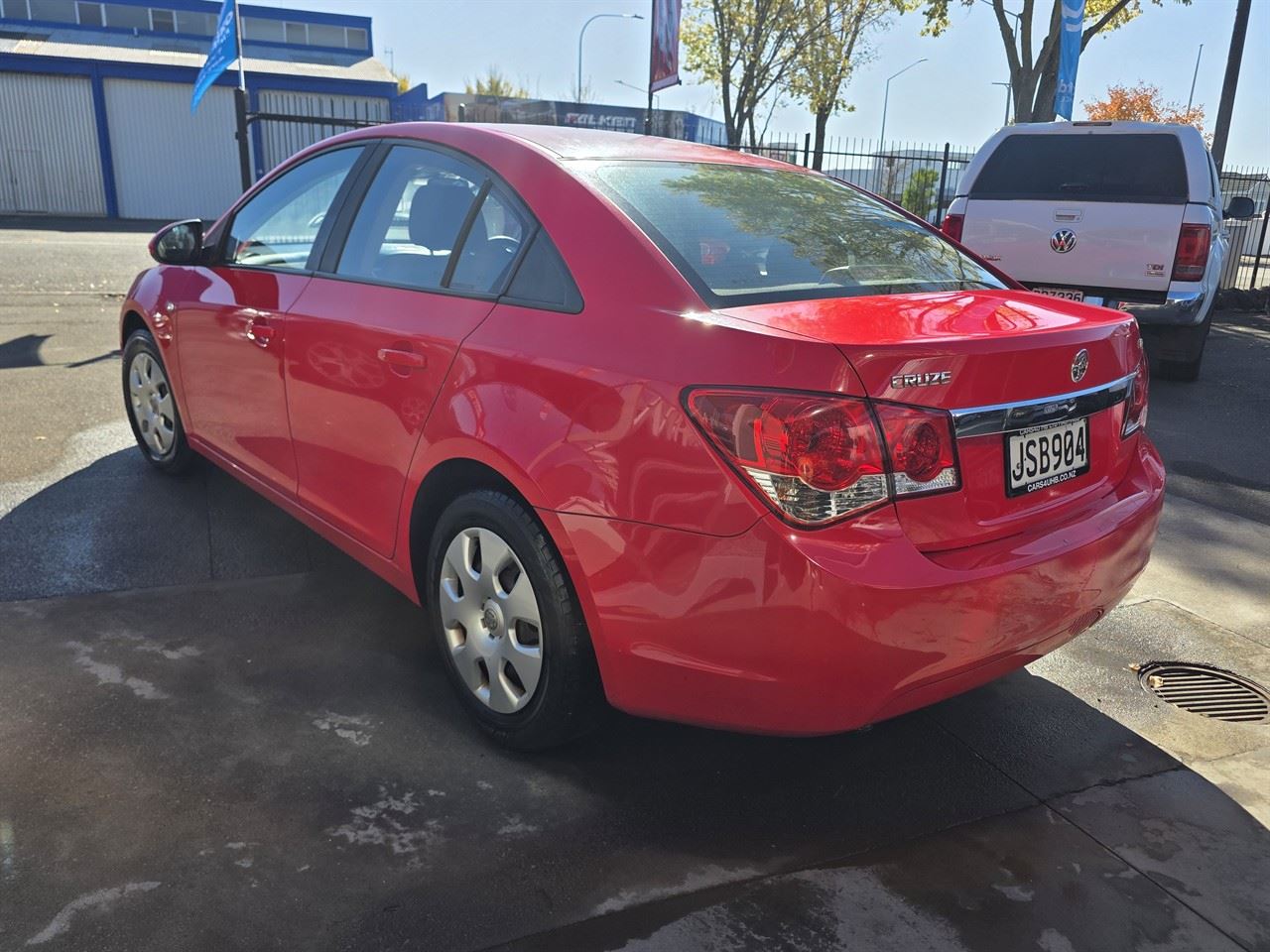 Vehicle image 3