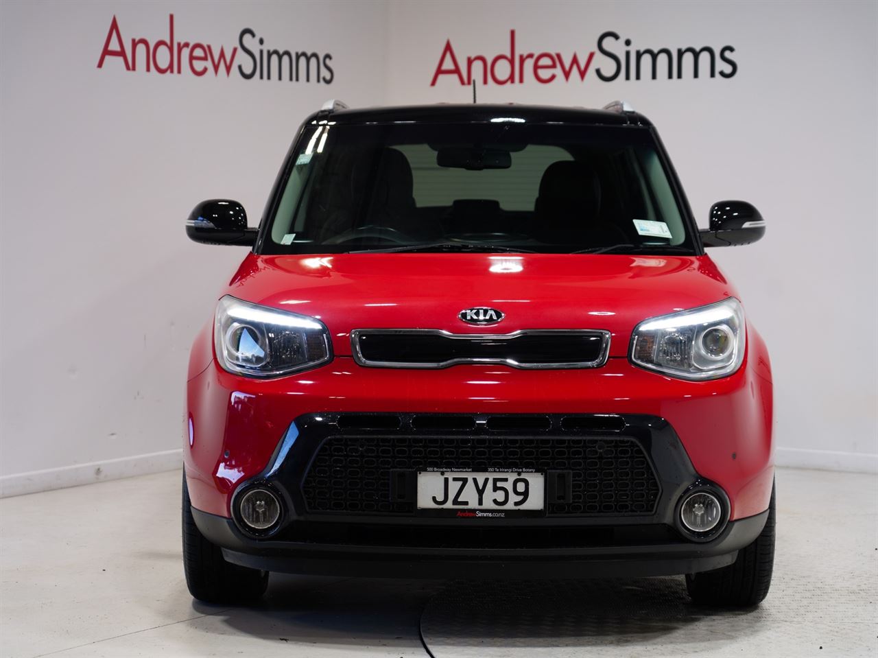 Vehicle image 4