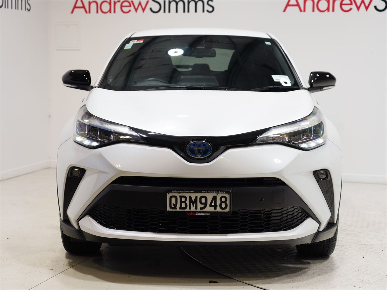 Vehicle image 4
