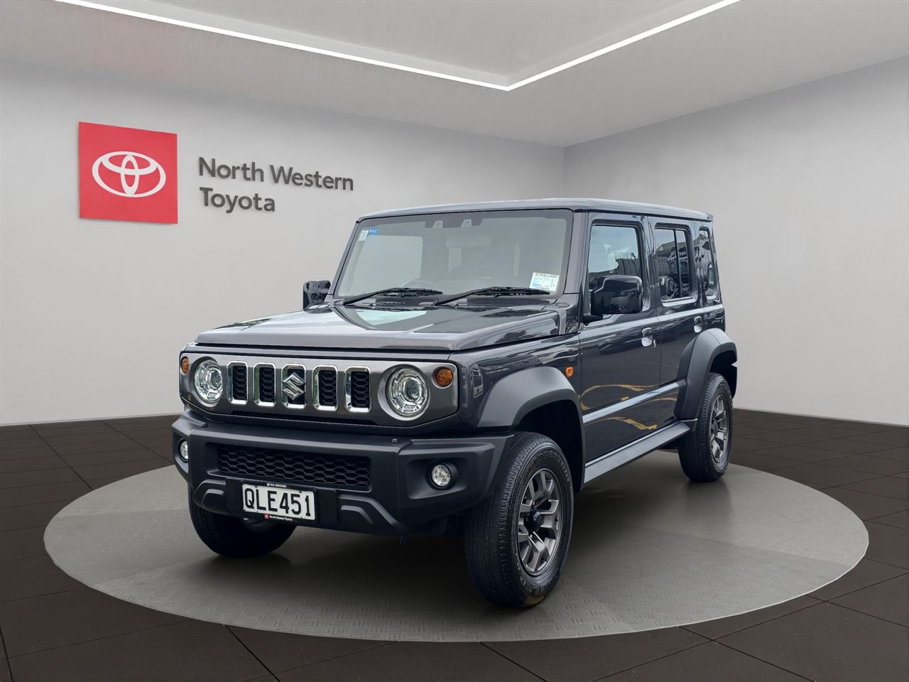 Vehicle image 3