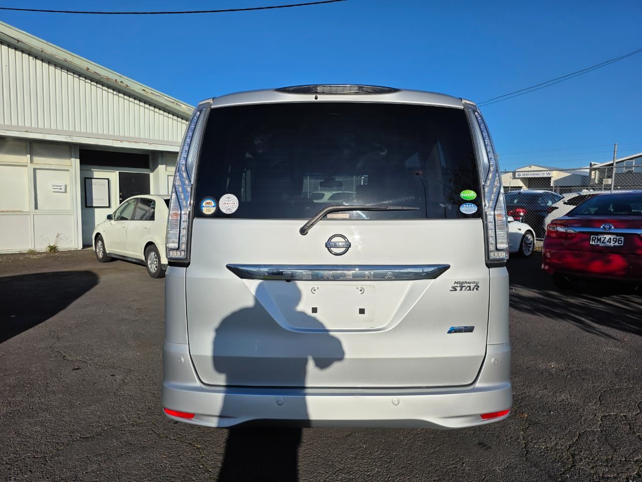 Vehicle image 5