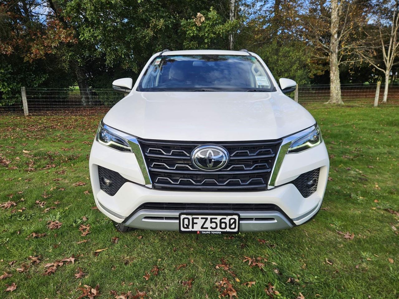 Vehicle image 3