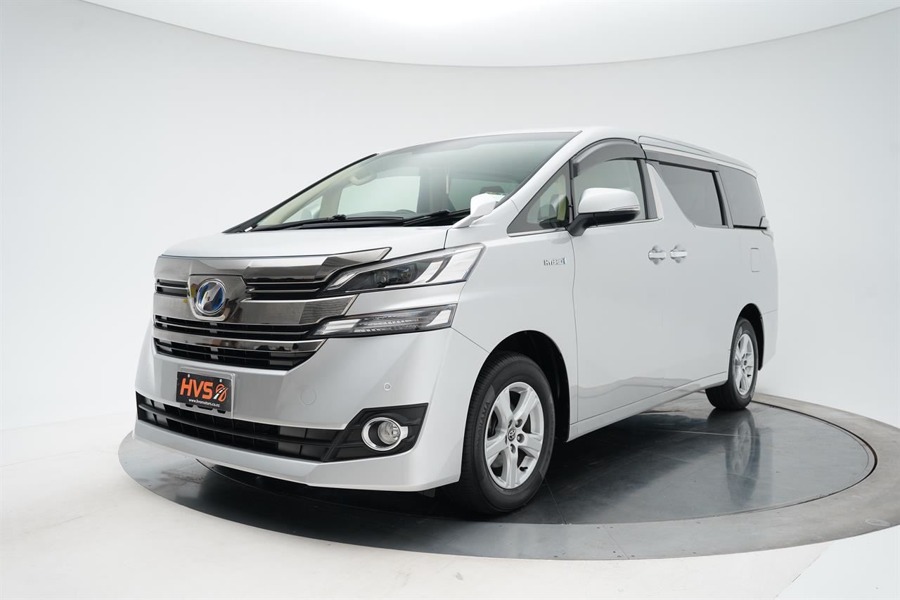 Vehicle image 3