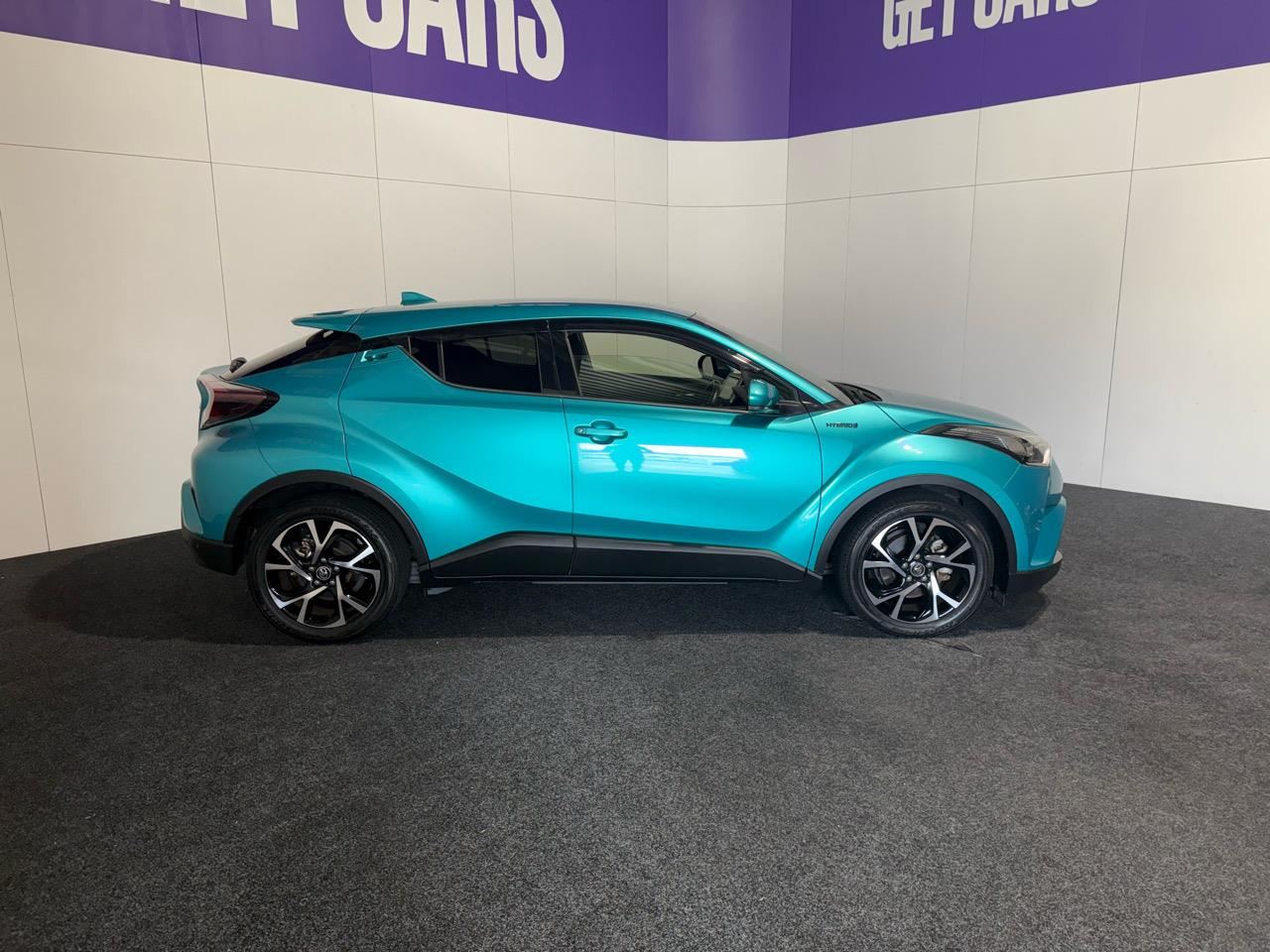 Vehicle image 3