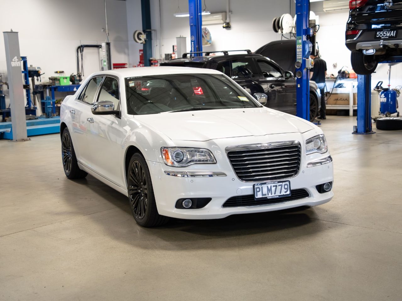 Vehicle image 4