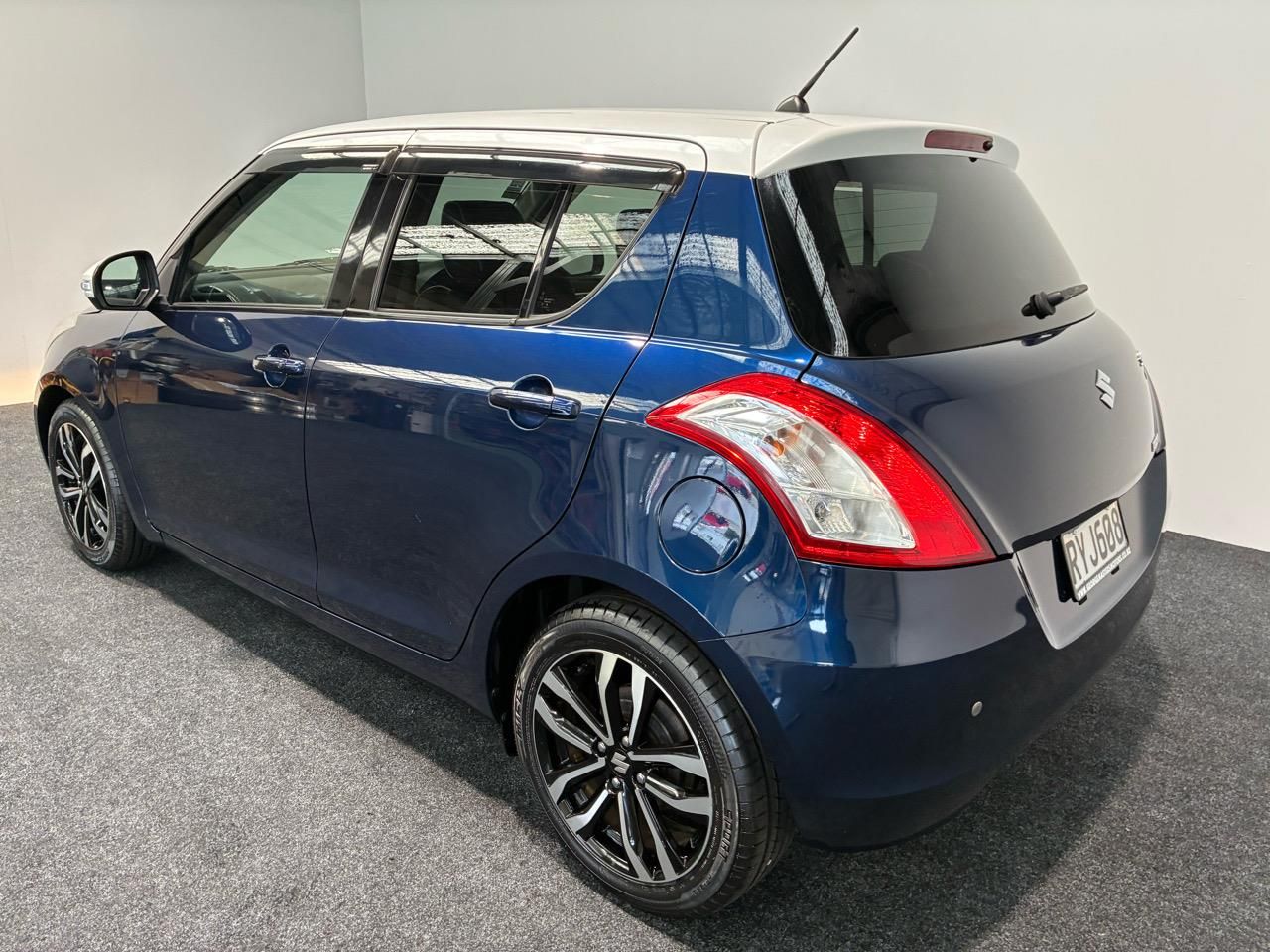 Vehicle image 2