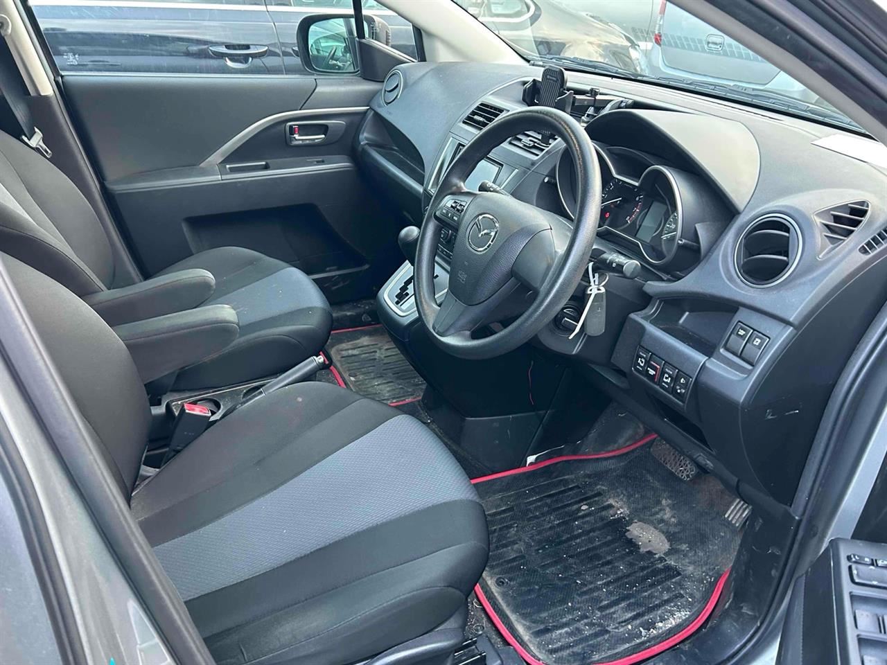 Vehicle image 3