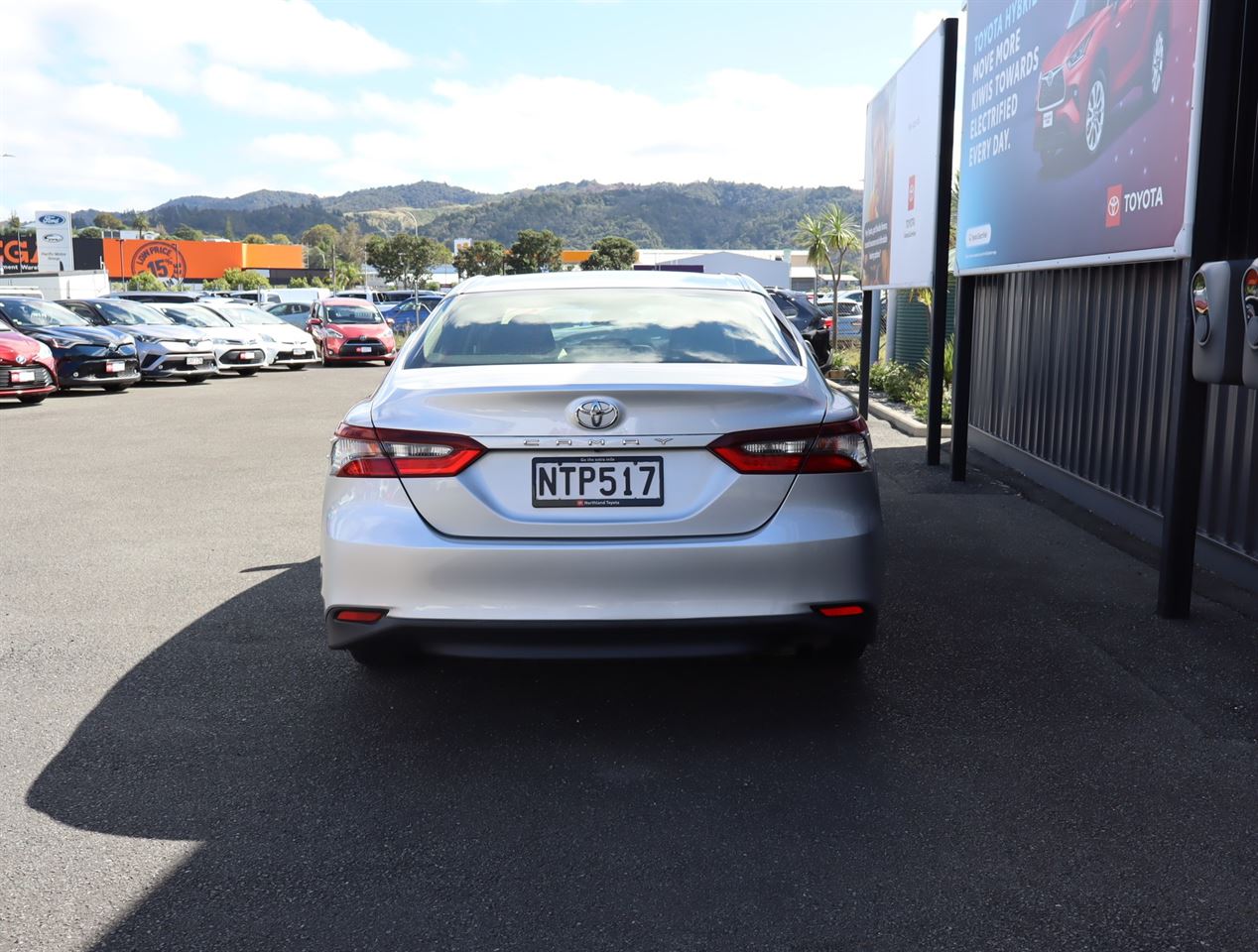 Vehicle image 3