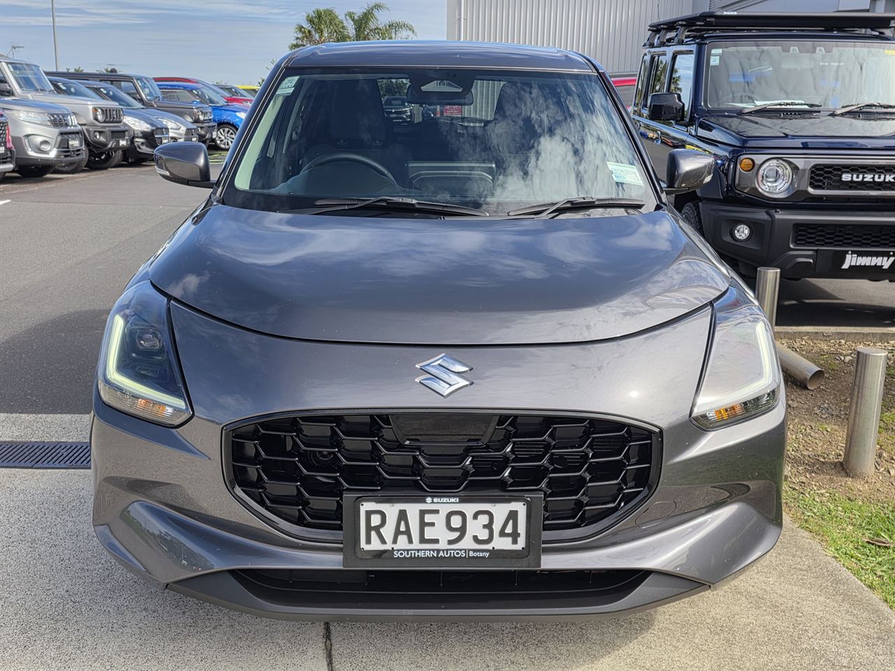 Vehicle image 3