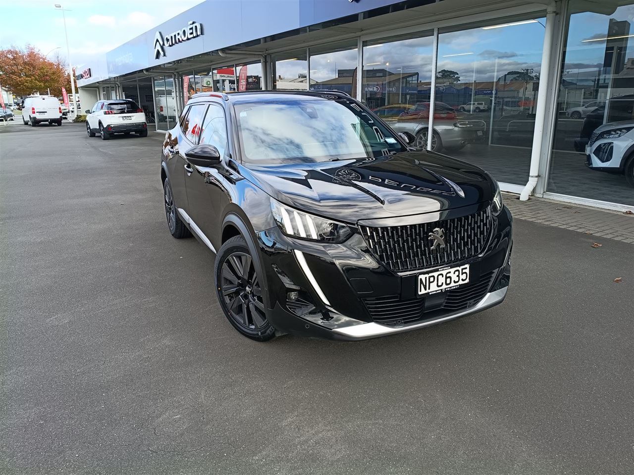 Vehicle image 1