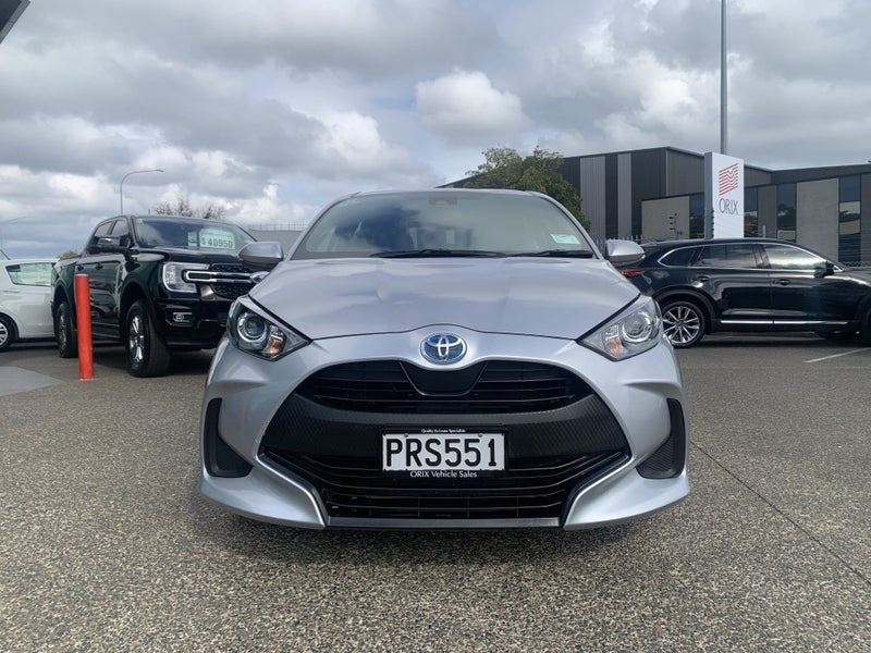Vehicle image 4
