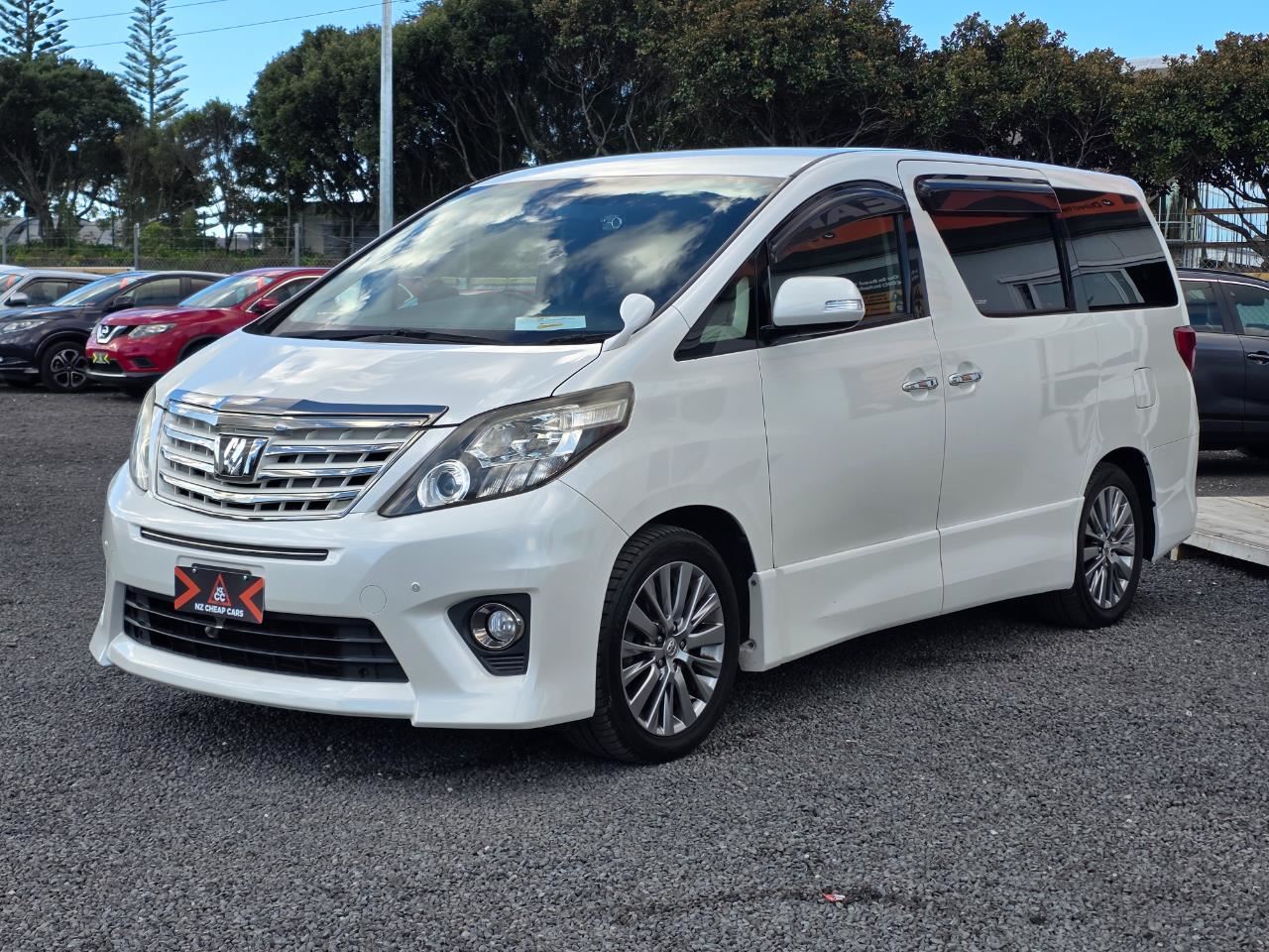 Vehicle image 3