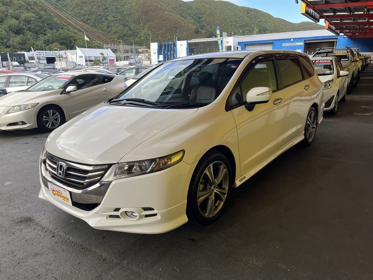 Vehicle image 3