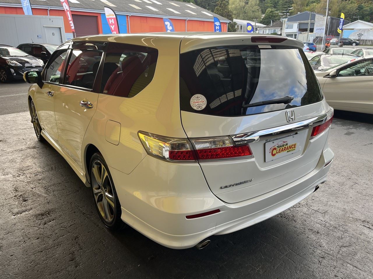 Vehicle image 4