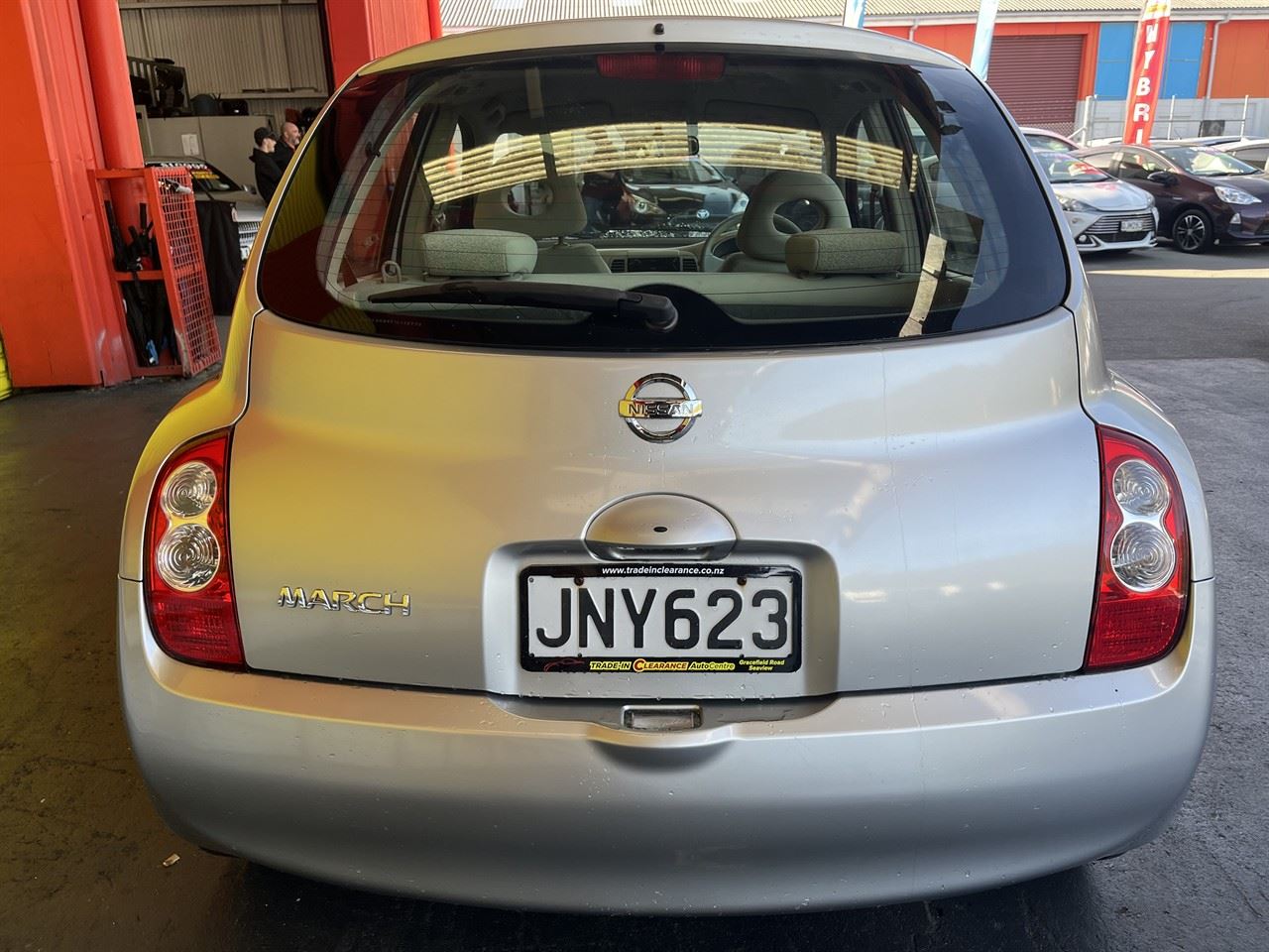 Vehicle image 5