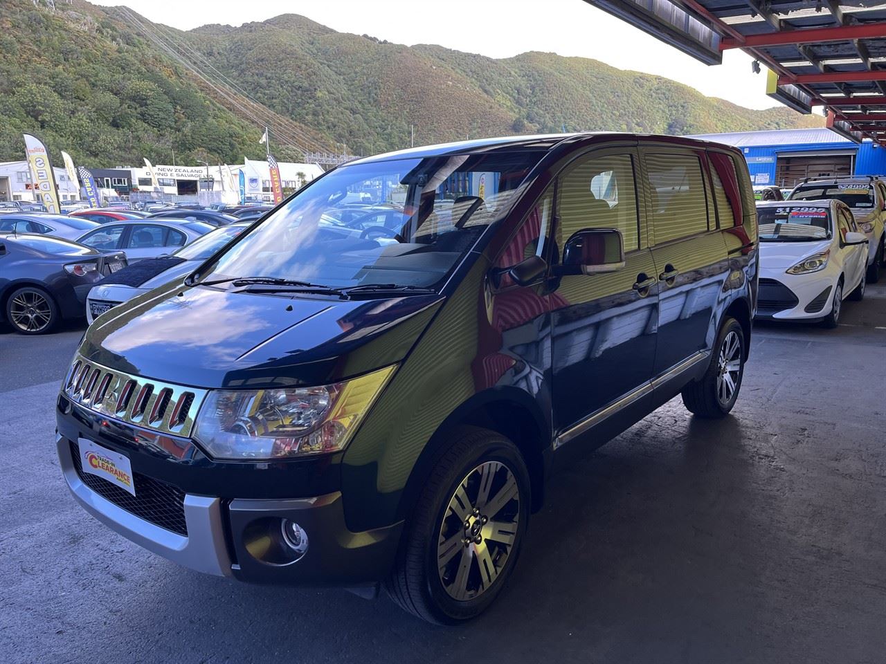 Vehicle image 3