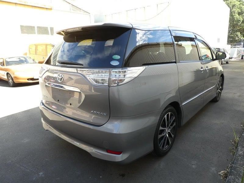 Vehicle image 3