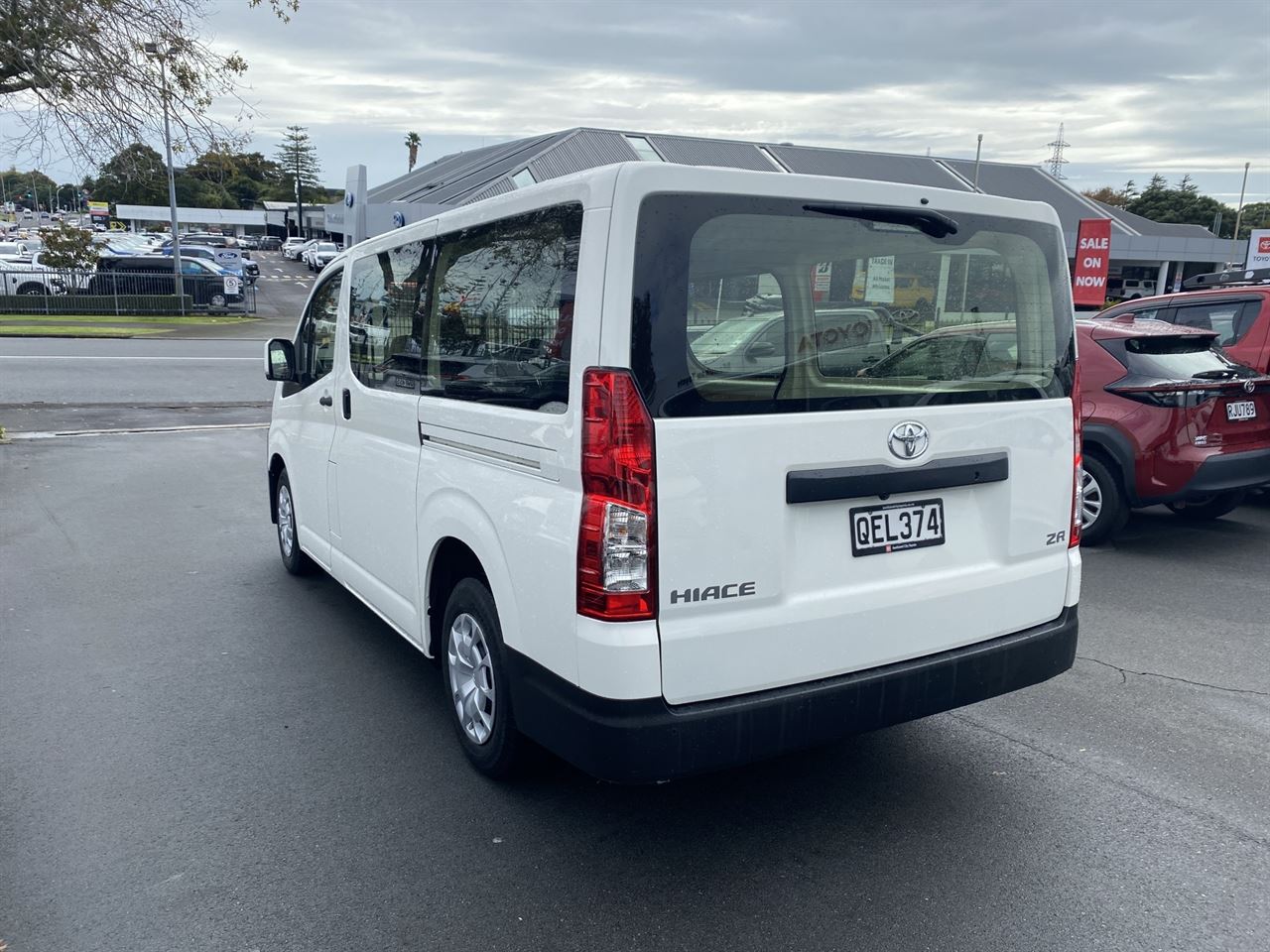 Vehicle image 5