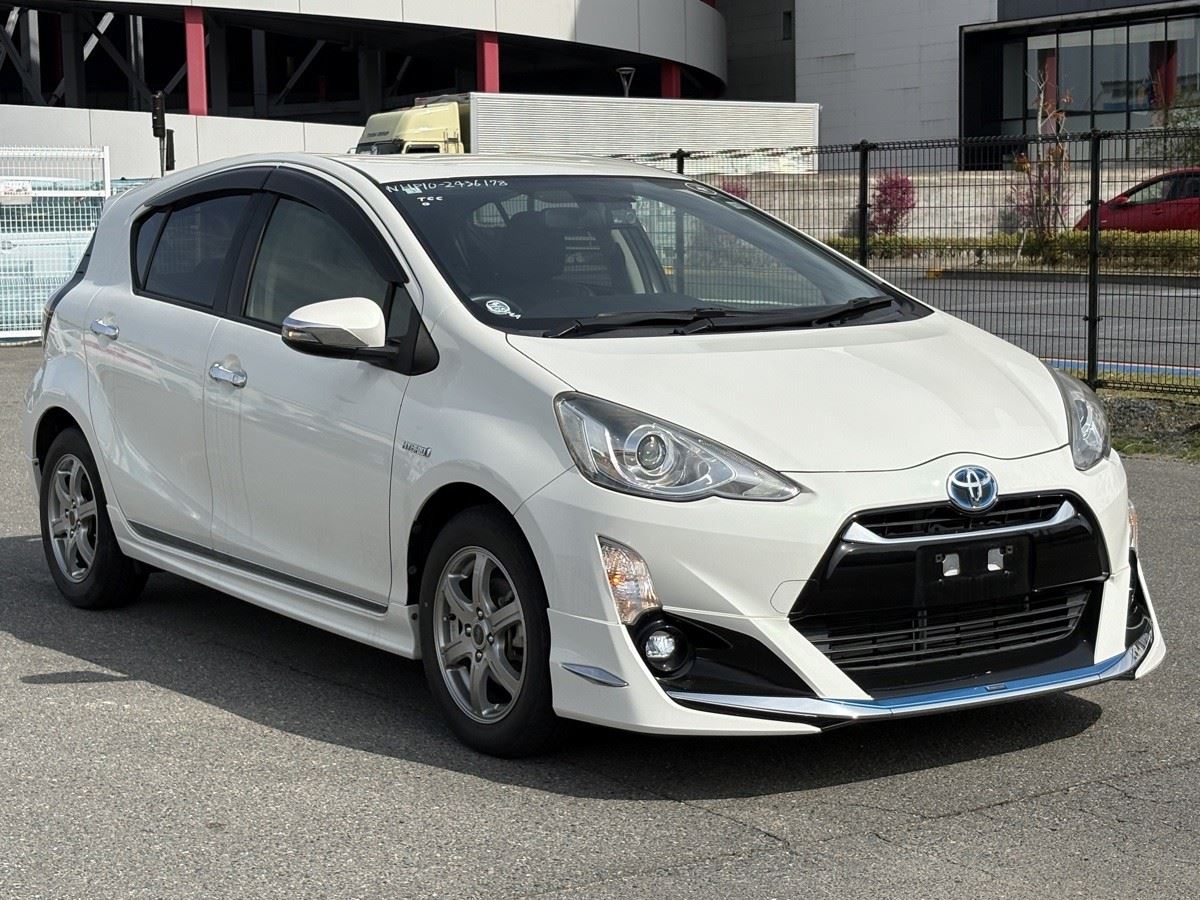 Vehicle image 1