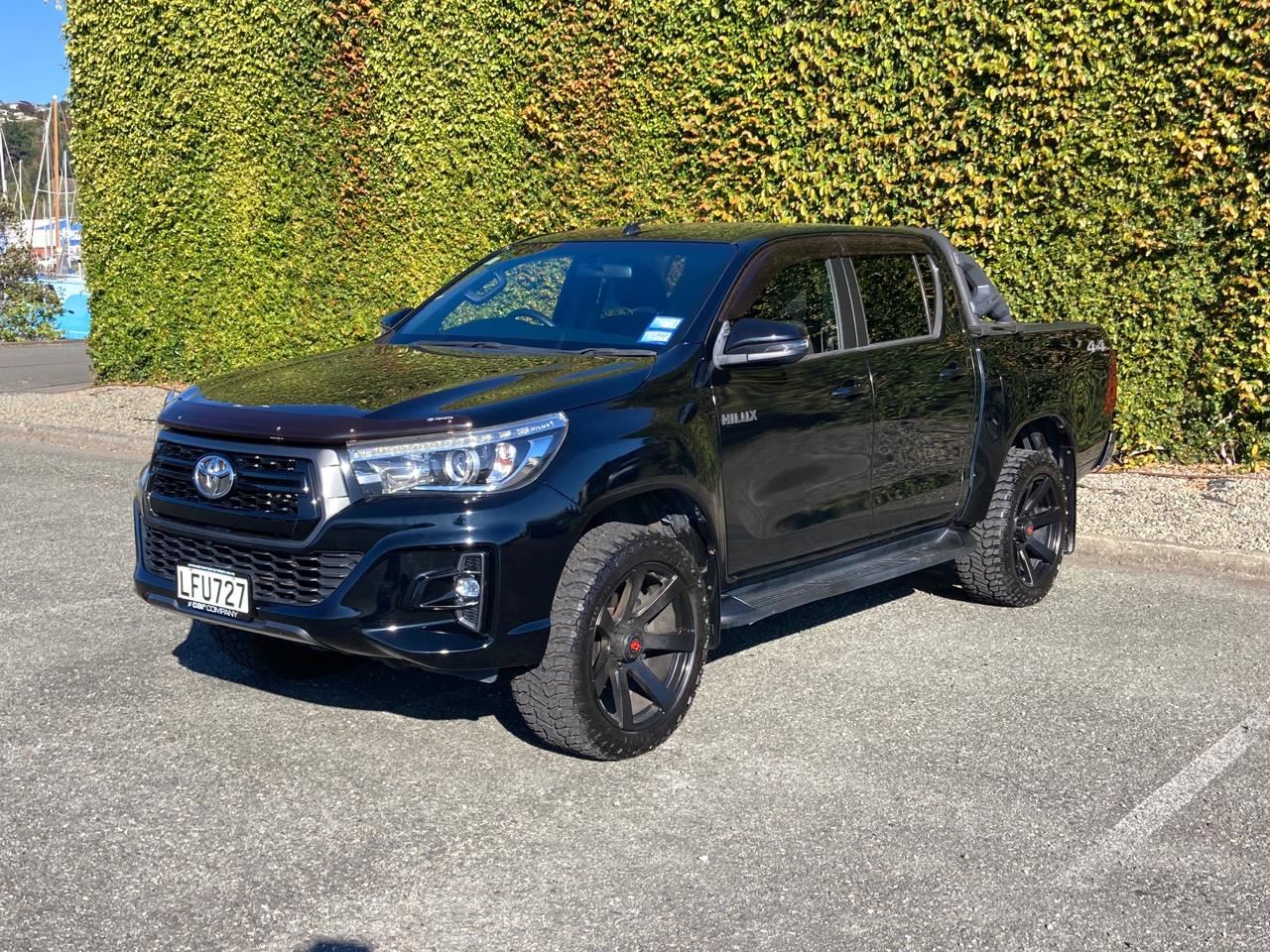 Vehicle image 5