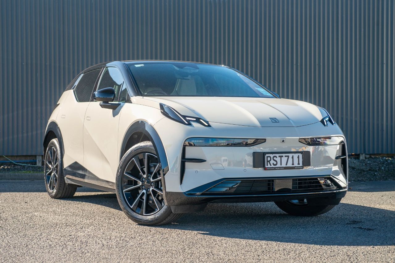 Vehicle image 1