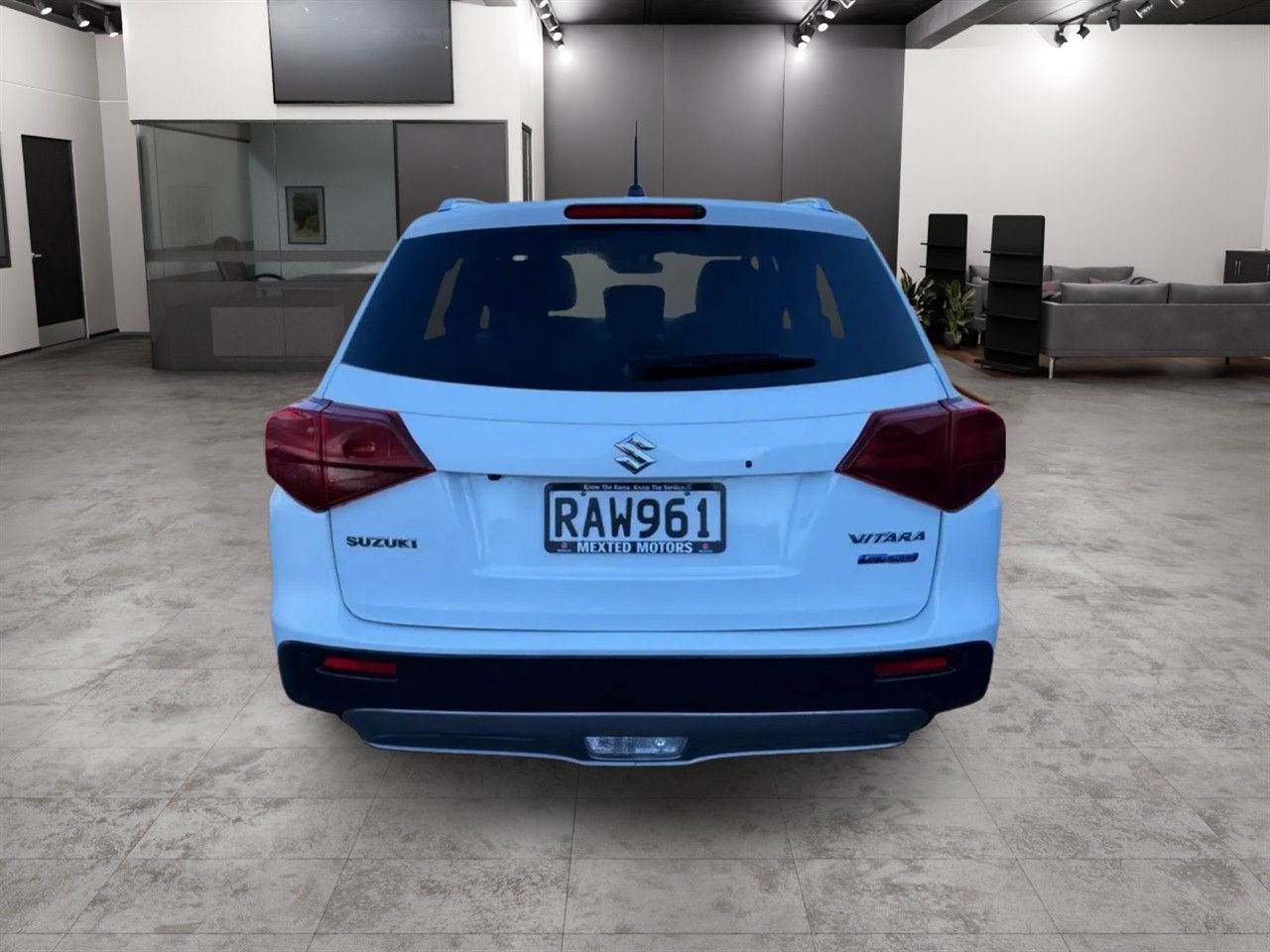 Vehicle image 5