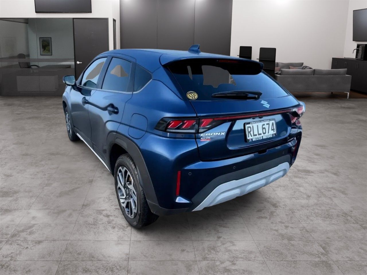 Vehicle image 4