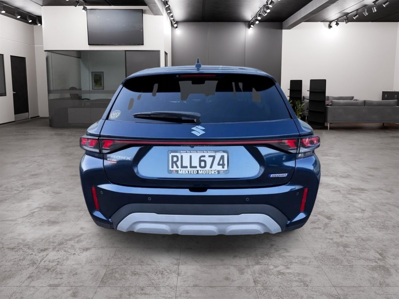 Vehicle image 5
