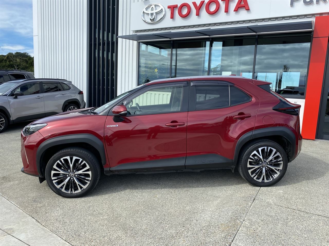 Vehicle image 2