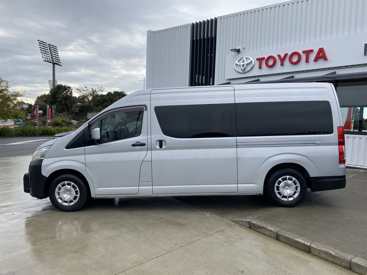 Vehicle image 2