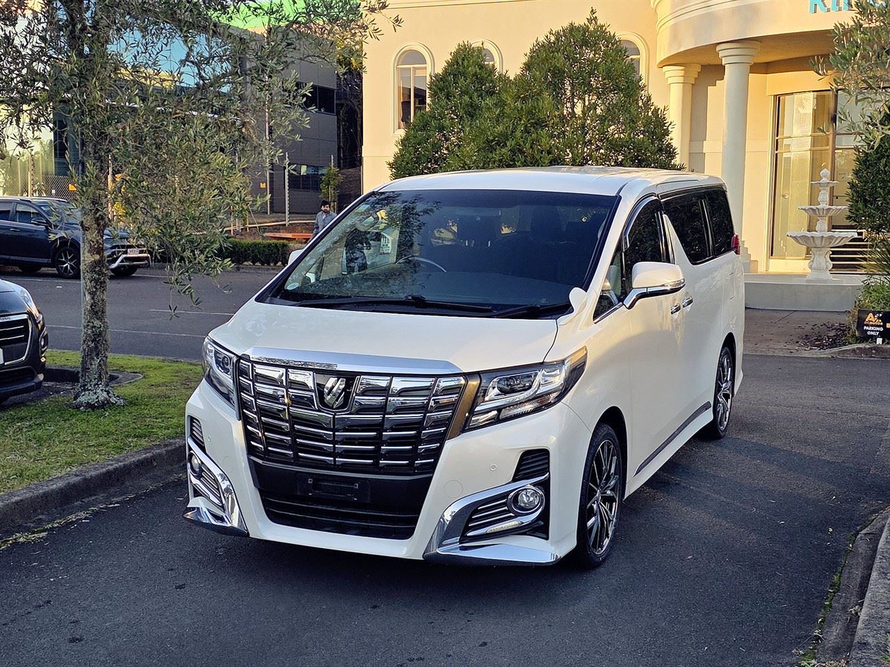 Vehicle image 3