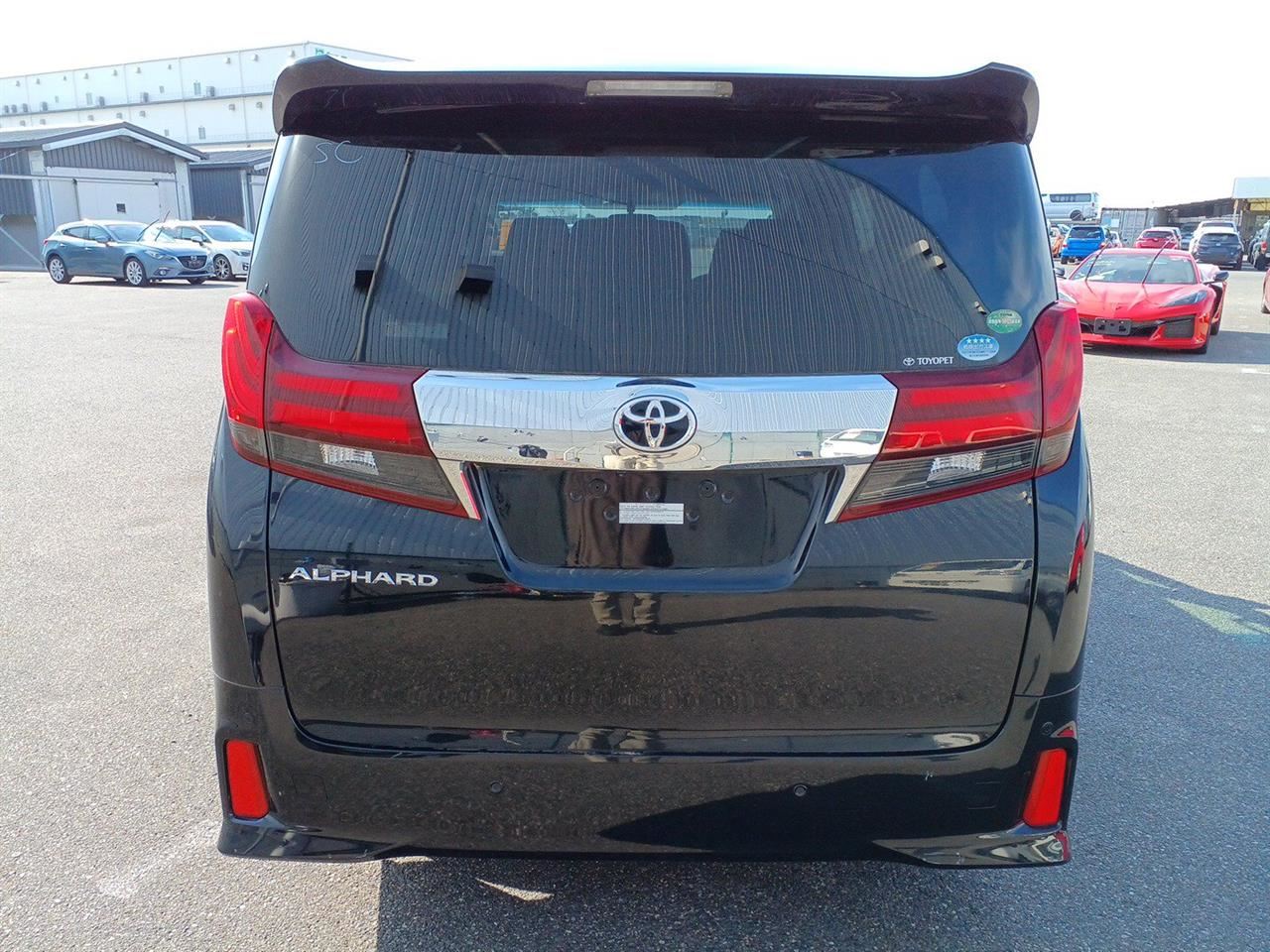 Vehicle image 3