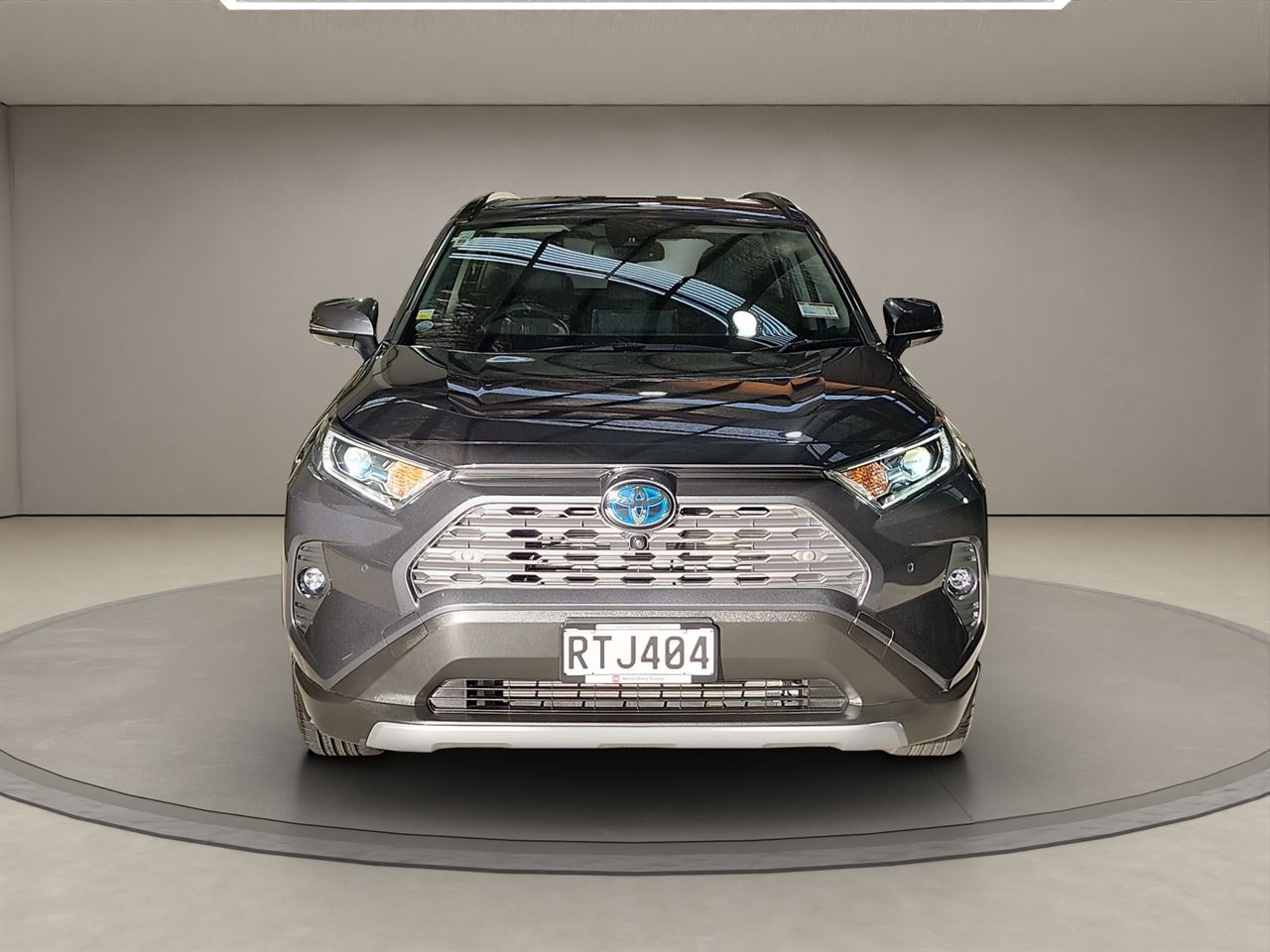 Vehicle image 2