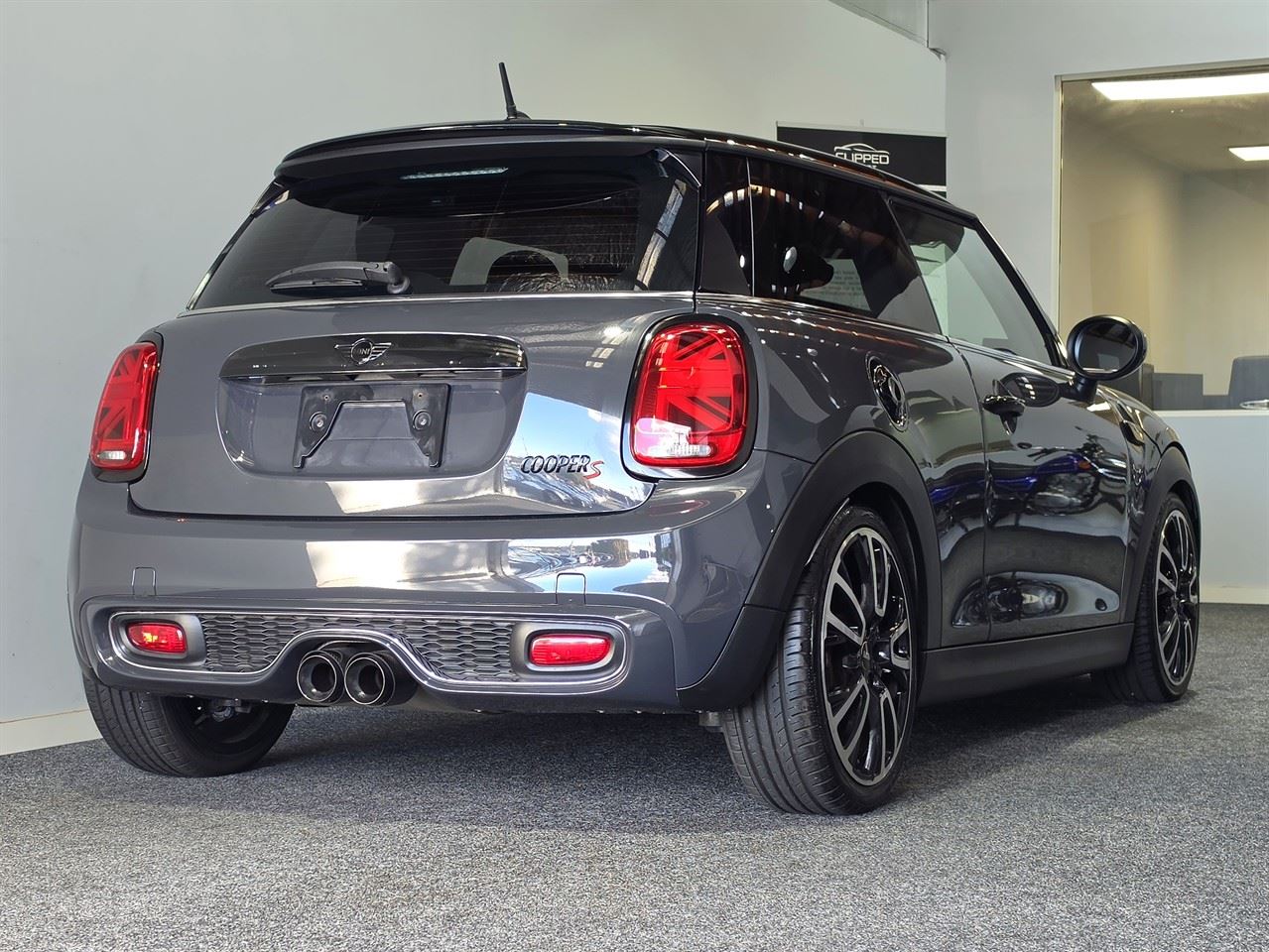 Vehicle image 2