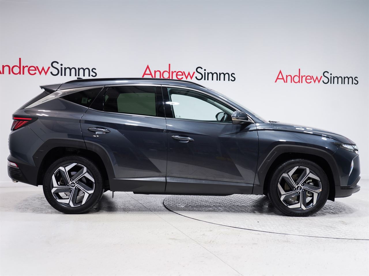 Vehicle image 3
